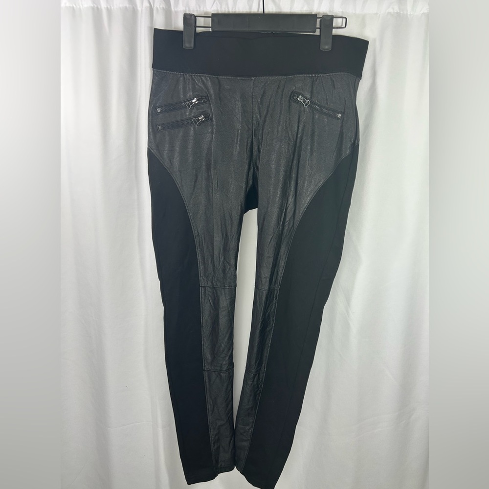 Nygard Slims Leggings Womens Faux
Leather Front Stretch Size M 10-12